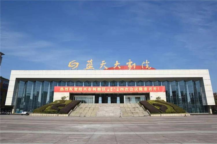 中国少妇精av的相关介绍