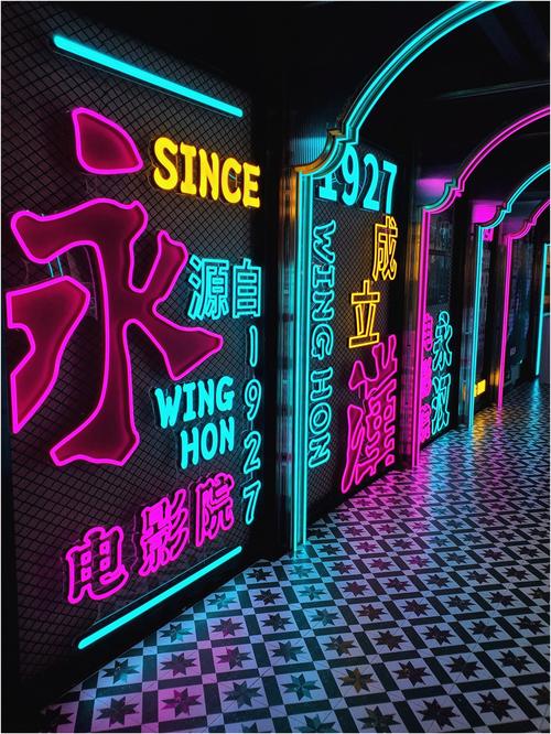 高潮毛片无遮挡观看的相关介绍