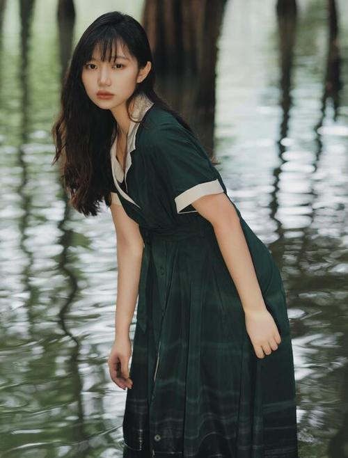 老司机在线影院狠狠的相关介绍