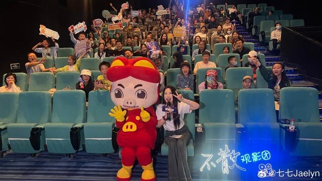 欧美人妻少妇精品的相关介绍