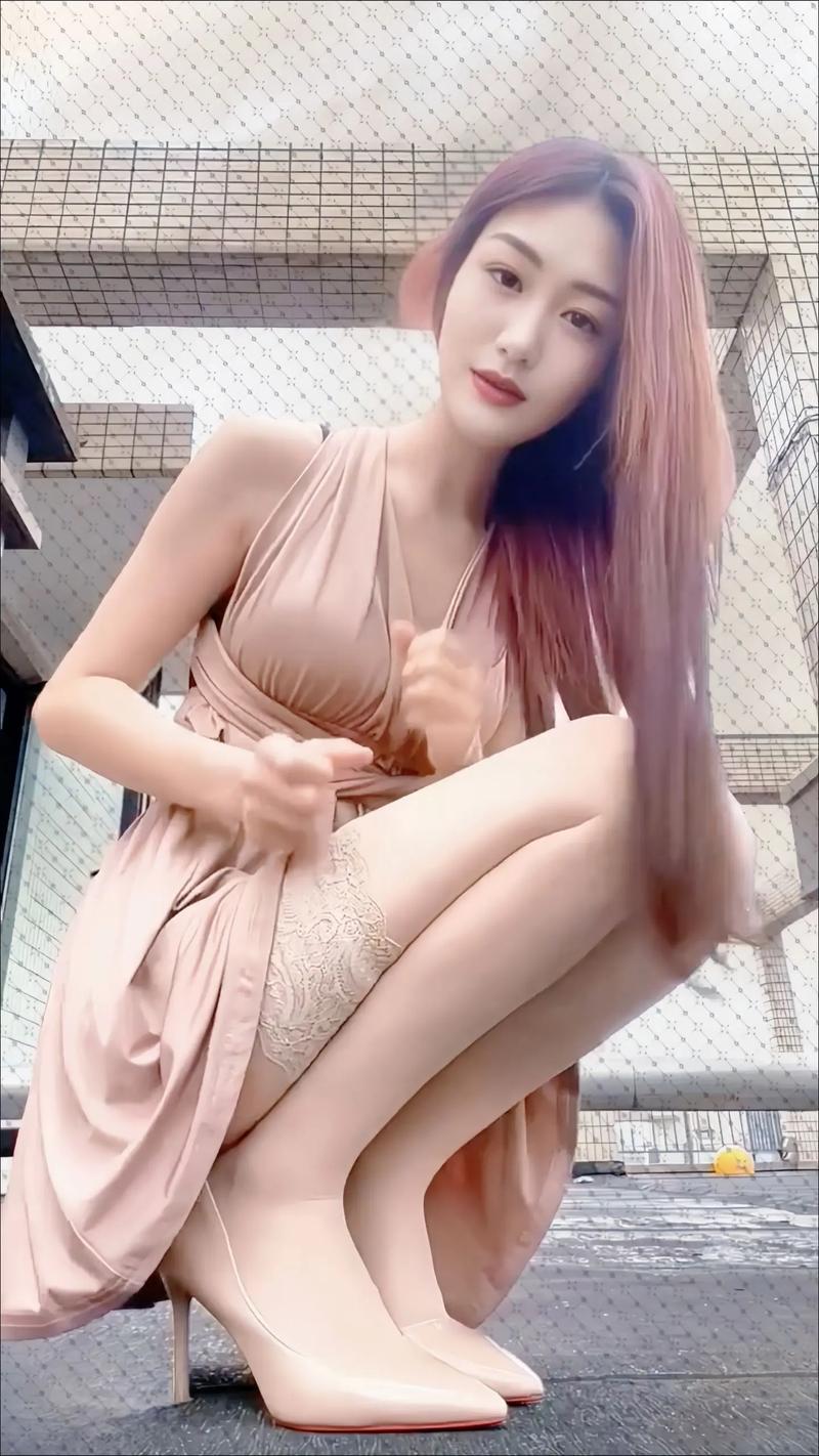 少妇凌辱系列辣文的相关介绍