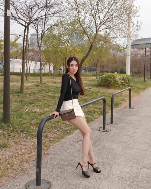 麻豆少妇av的相关介绍