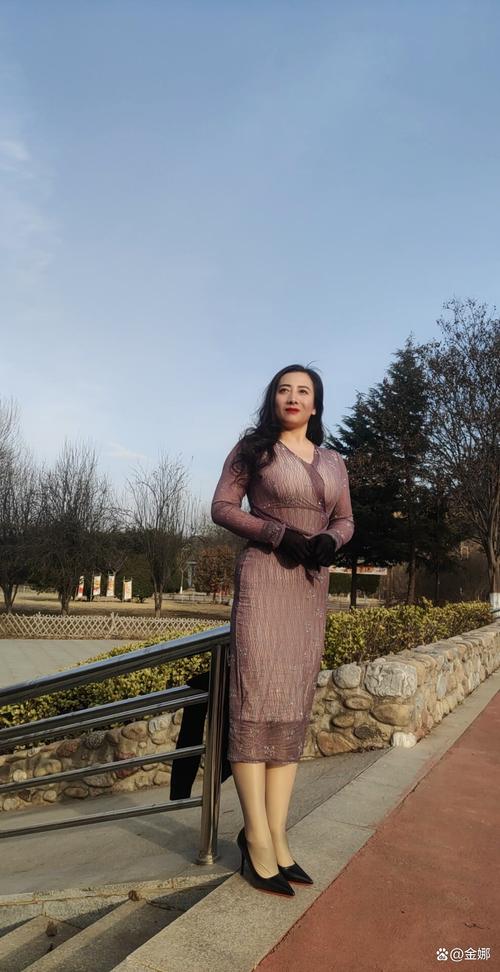玩弄邻居少妇小说的相关介绍