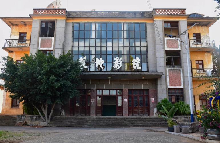 人妻啪啪视频的相关介绍