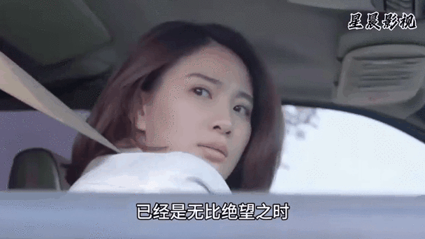 一边摸下面一边亲上面的相关介绍