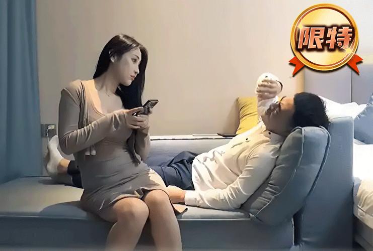 我和邻居老太的性经历的相关介绍