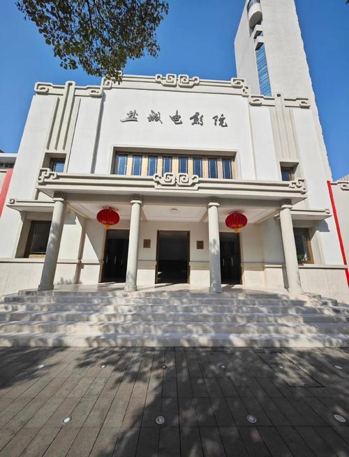 我把她操出白浆的相关介绍