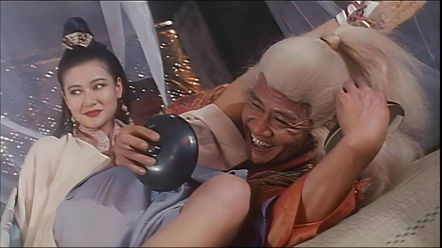 美女白浆在线的相关介绍