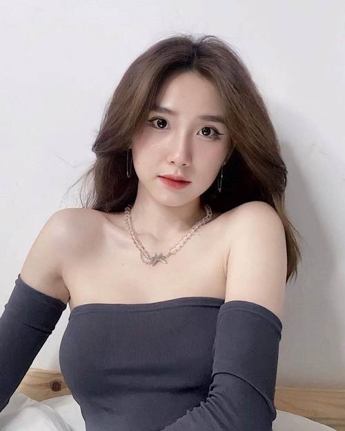 高潮喷水少妇av的相关介绍