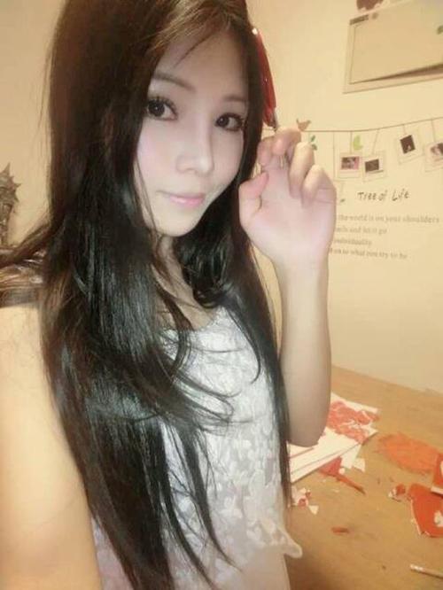 啪啪啪人妻的相关介绍