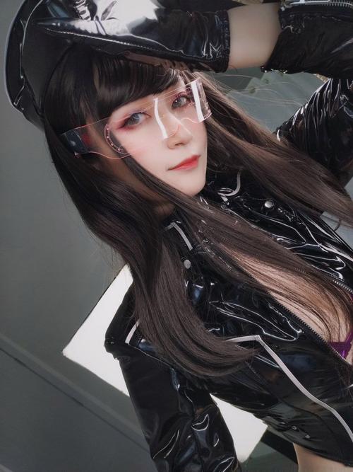黑丝av影院的相关介绍
