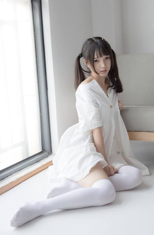 女秘书的职位诱惑的相关介绍