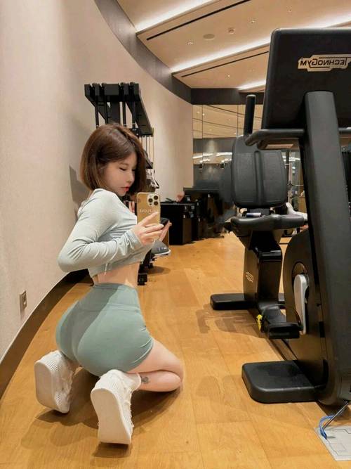 18岁以下看的毛毛片的相关介绍