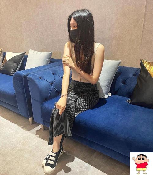 按摩三p人妻露脸视频的相关介绍
