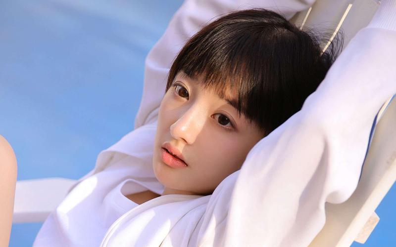亚洲少妇中出一区的相关介绍