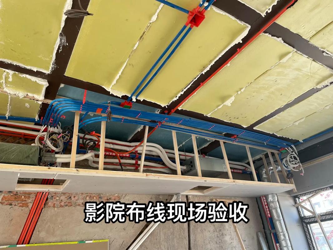 邻居熟女小说的相关介绍