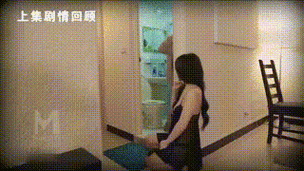 操爆美女老师的相关介绍