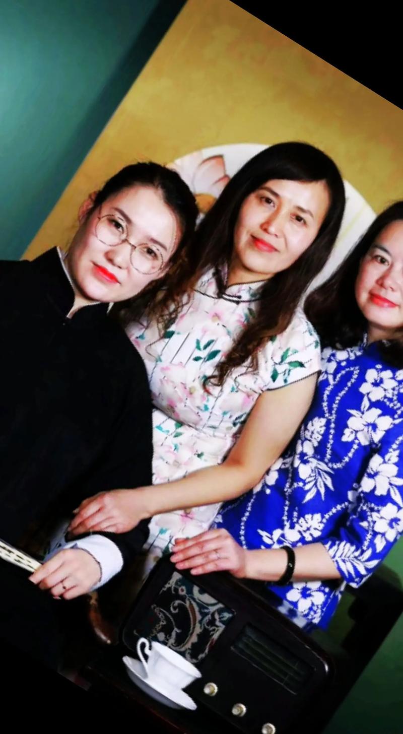 18禁在线看的相关介绍