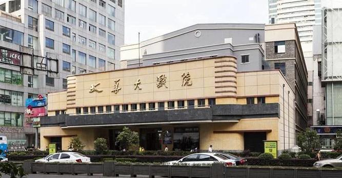 色老板影院成在线观看的相关介绍