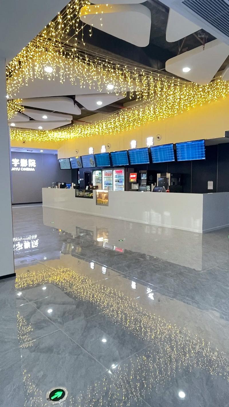 我和邻居老太的性经历的相关介绍