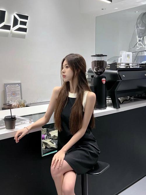 aaa毛片在线看的相关介绍