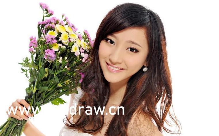 黄动漫美女的相关介绍
