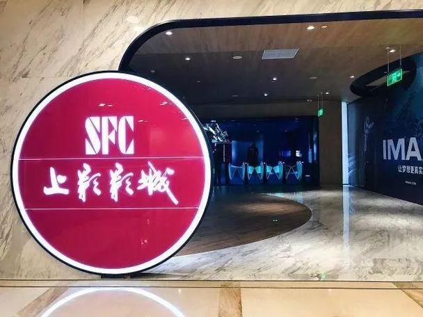 巨乳性高潮的相关介绍